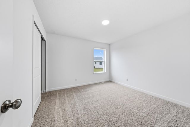 15136 Sycamore Street NW, Andover, MN 55304