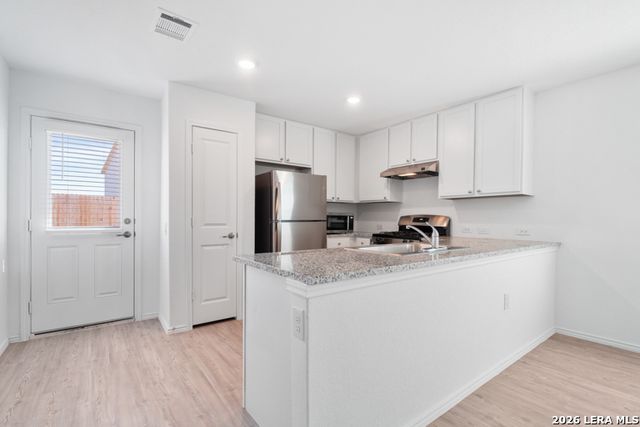 10166 ASTA TRL, San Antonio, TX 78224