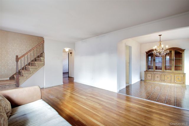 244 Hamilton Avenue, West Hempstead, NY 11552