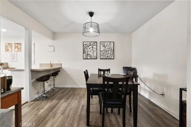 936 Hollow Brook, Costa Mesa, CA 92626