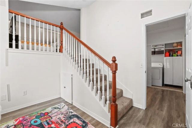 936 Hollow Brook, Costa Mesa, CA 92626