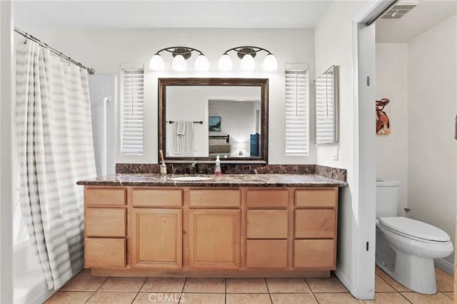 936 Hollow Brook, Costa Mesa, CA 92626