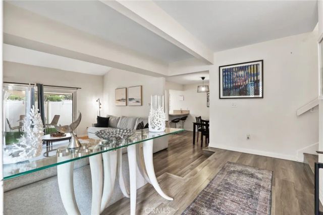 936 Hollow Brook, Costa Mesa, CA 92626