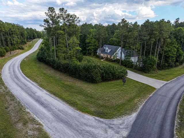 411 Sundog Road, Huntsville, TX 77340