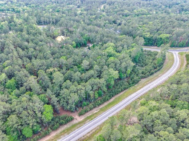 411 Sundog Road, Huntsville, TX 77340