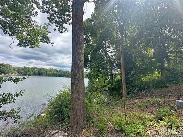 9246 E Koher Road, Syracuse, IN 46567