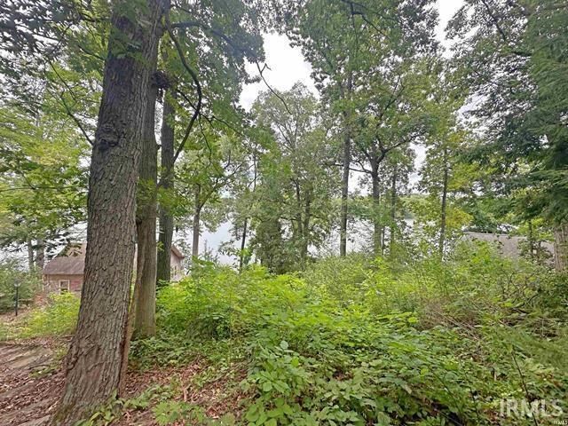 9246 E Koher Road, Syracuse, IN 46567