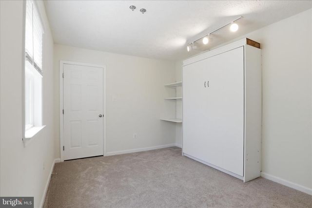 6517 ABEL ST, Elkridge, MD 21075