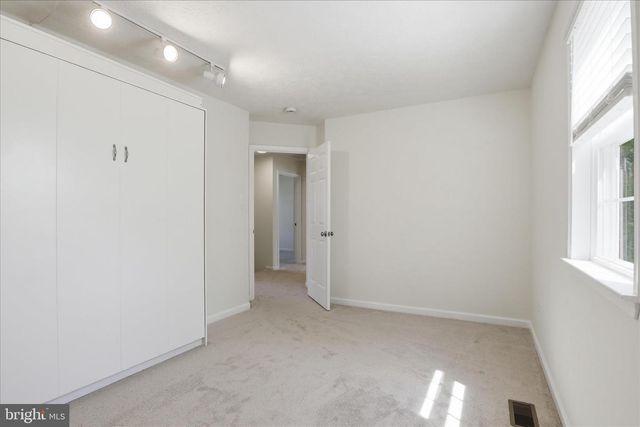 6517 ABEL ST, Elkridge, MD 21075