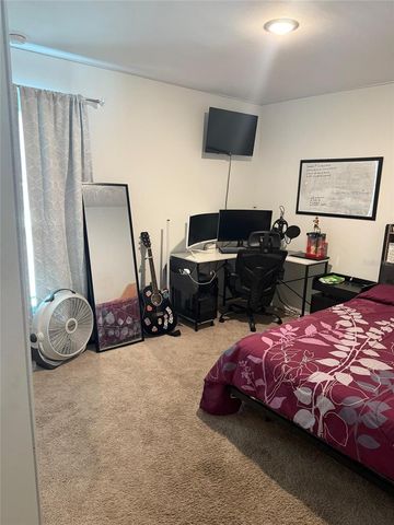 4137 NE 20TH PLACE, Cape Coral, FL 33909