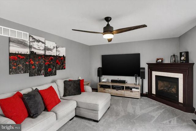 304 CASSIDY CT, Blandon, PA 19510