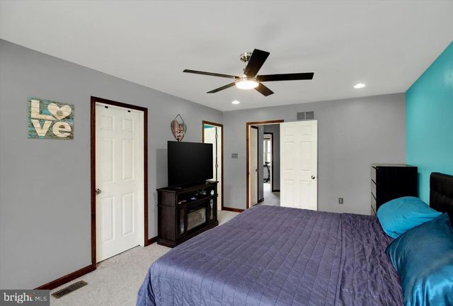 304 CASSIDY CT, Blandon, PA 19510