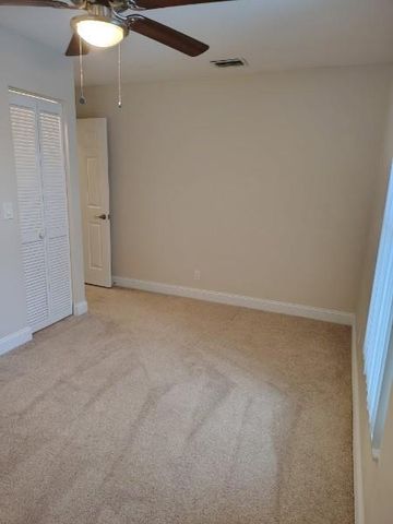 4811 Dorchester Mews, Haverhill, FL 33415