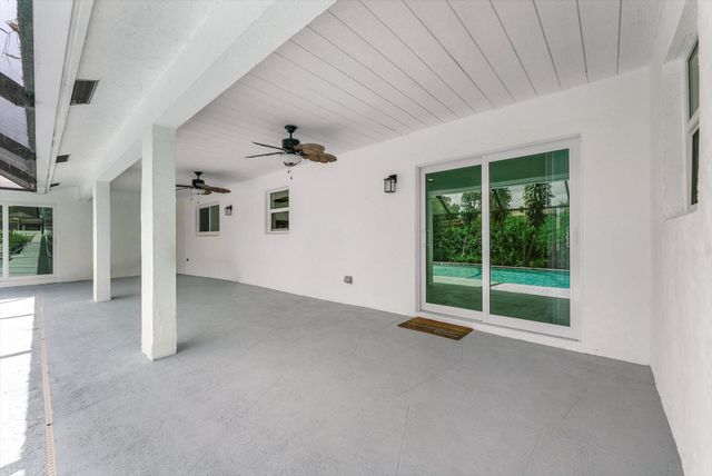 4811 Dorchester Mews, Haverhill, FL 33415