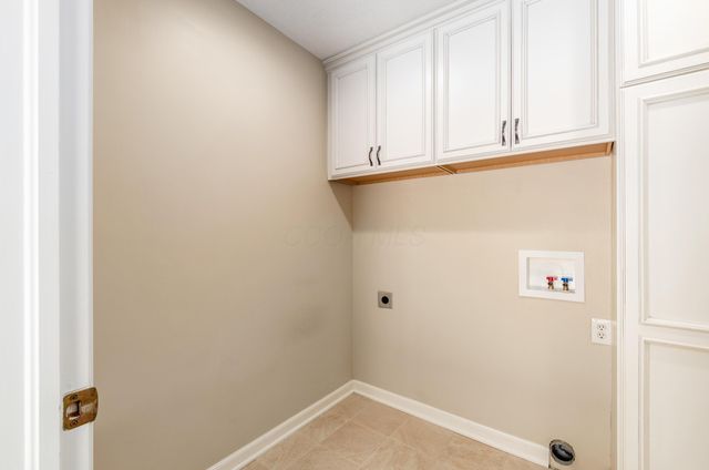 1330 Bayboro Drive, New Albany, OH 43054