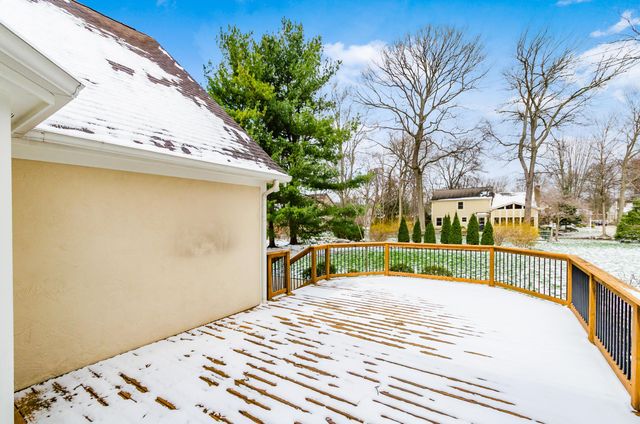 1330 Bayboro Drive, New Albany, OH 43054