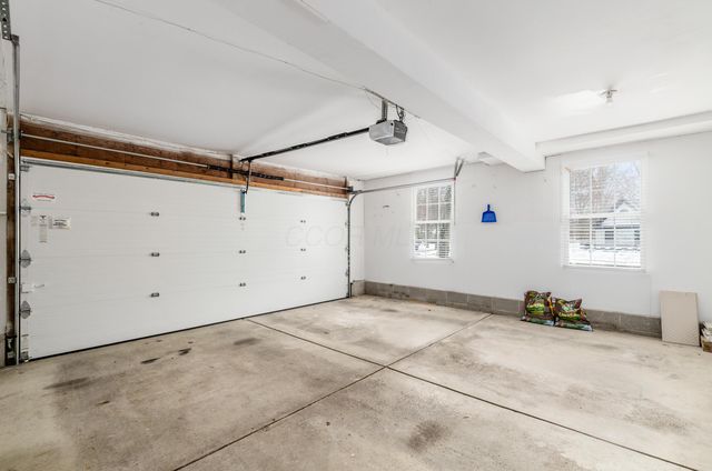 1330 Bayboro Drive, New Albany, OH 43054