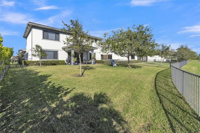 10890 Shore St, Parkland, FL 33076