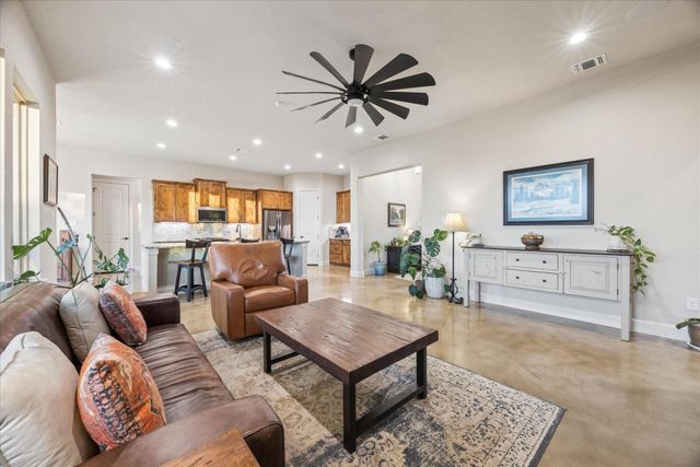 219 Flanders, Fischer, TX 78623