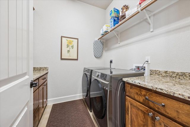219 Flanders, Fischer, TX 78623