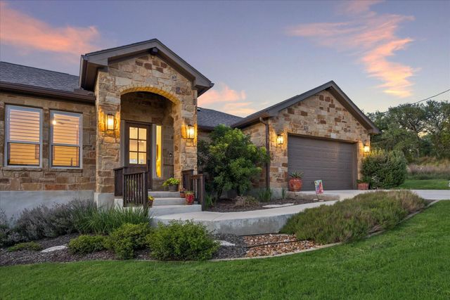 219 Flanders, Fischer, TX 78623