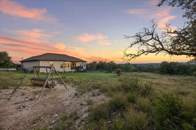 219 Flanders, Fischer, TX 78623