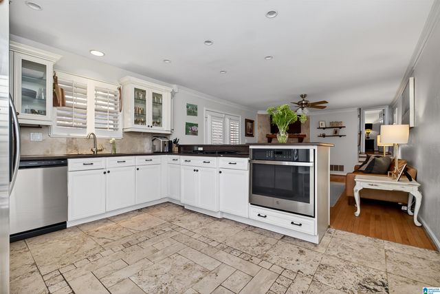 1221 58TH STREET S, Birmingham, AL 35222