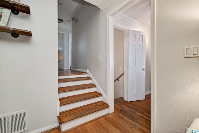 1221 58TH STREET S, Birmingham, AL 35222