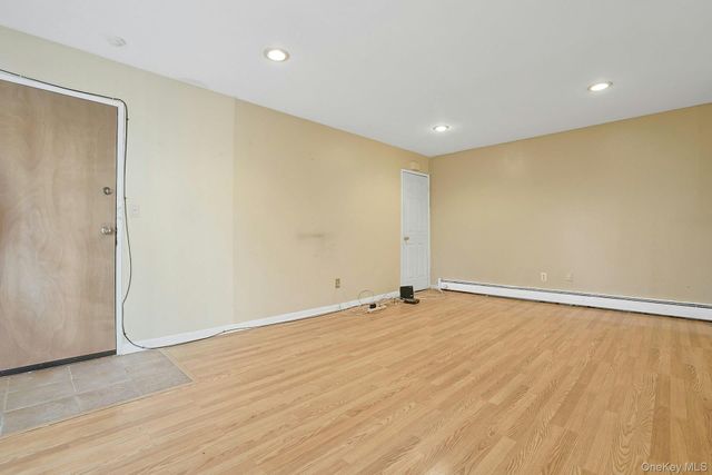 205 Sneden Place W 205, Spring Valley, NY 10977