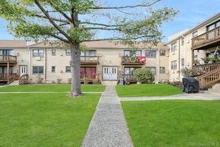 205 Sneden Place W 205, Spring Valley, NY 10977