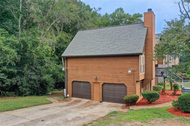 2441 Deer Isle Cove, Lawrenceville, GA 30044