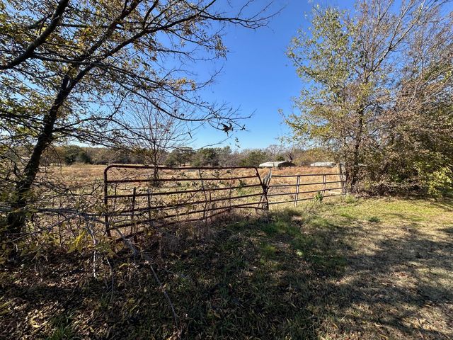 25ac State HWY 56, Bells, TX 75414