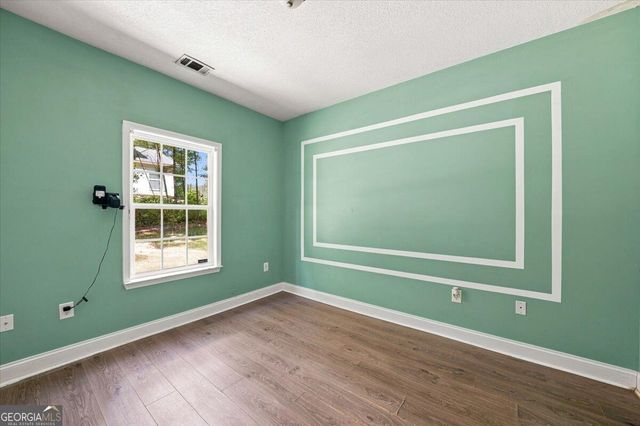 215 Hallie Lane, Macon, GA 31211