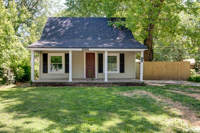 1526 E Whiteside Street, Springfield, MO 65804