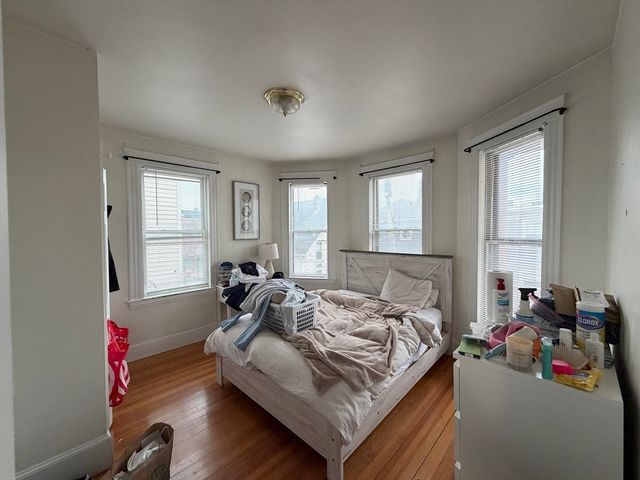361 Washington St 3R, Cambridge, MA 02139