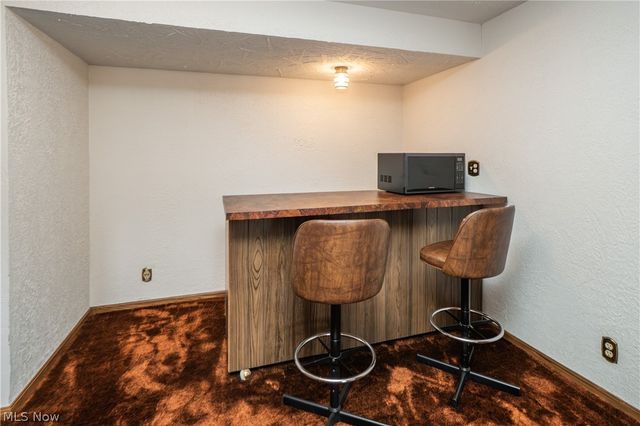 2421 Fairview Road, Uniontown, OH 44685