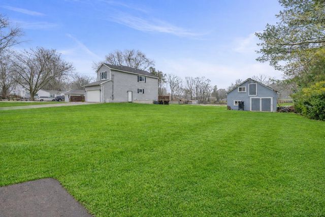 817 Baird Street, Holly, MI 48442