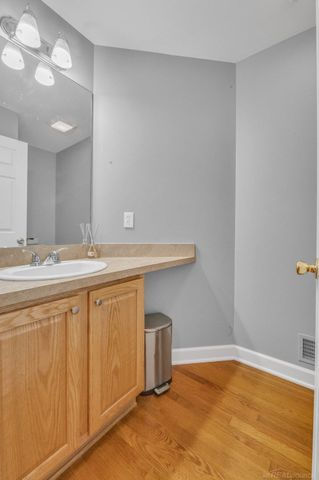 817 Baird Street, Holly, MI 48442