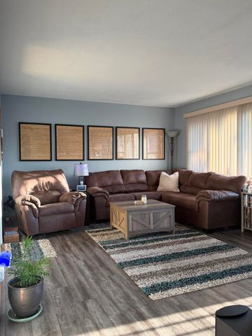 3609 Saint Joseph Place, Hobart, IN 46342