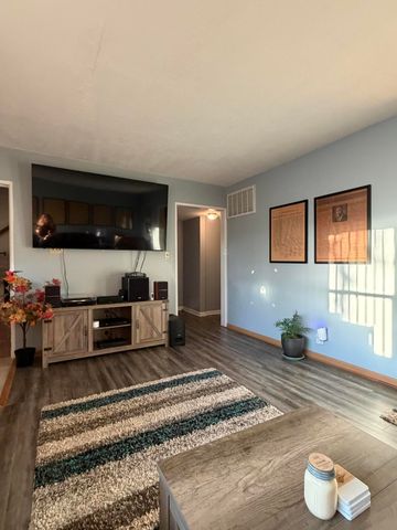 3609 Saint Joseph Place, Hobart, IN 46342