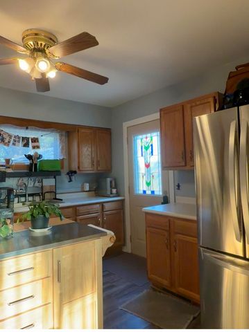 3609 Saint Joseph Place, Hobart, IN 46342