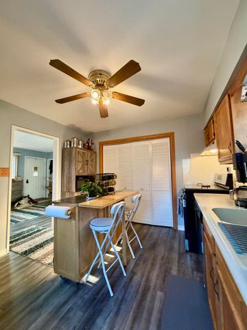 3609 Saint Joseph Place, Hobart, IN 46342