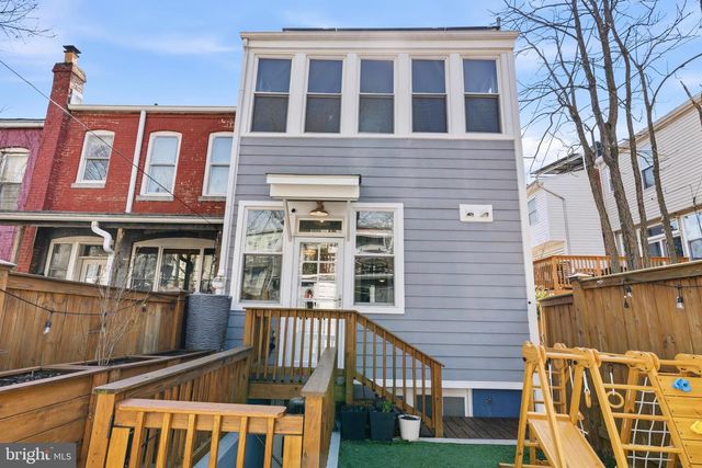 148 TODD PL NE, Washington, DC 20002