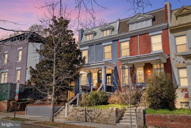 148 TODD PL NE, Washington, DC 20002