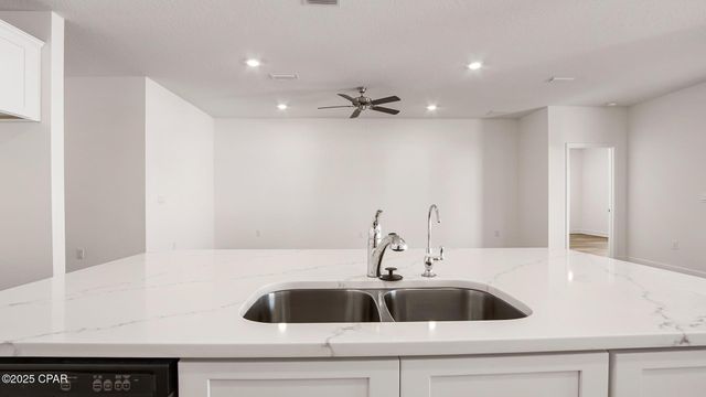 585 Hancock Way, Panama City Beach, FL 32413