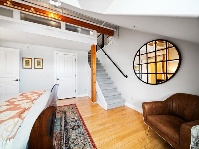 800 Cottageview Drive, Traverse City, MI 49684