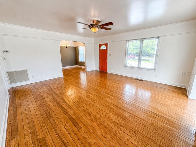 400 20TH STREET N, St Petersburg, FL 33713