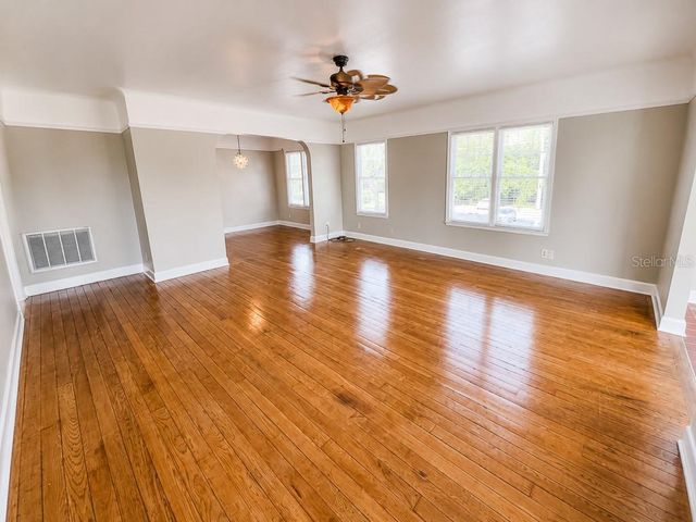 400 20TH STREET N, St Petersburg, FL 33713