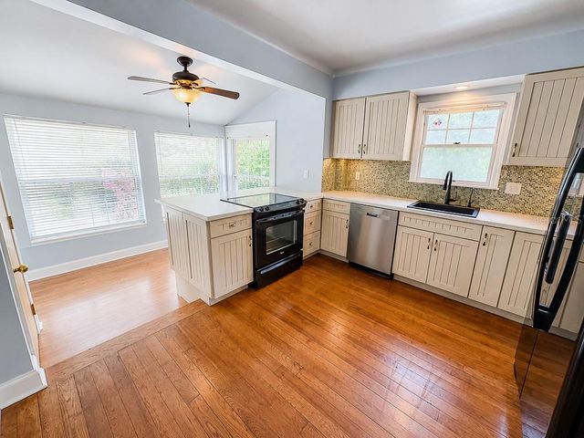 400 20TH STREET N, St Petersburg, FL 33713