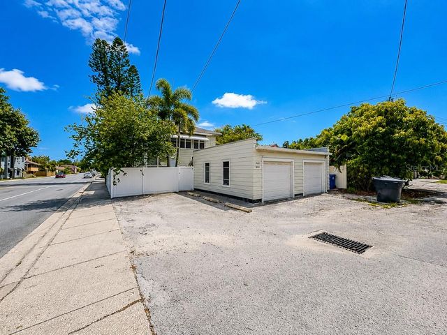 400 20TH STREET N, St Petersburg, FL 33713
